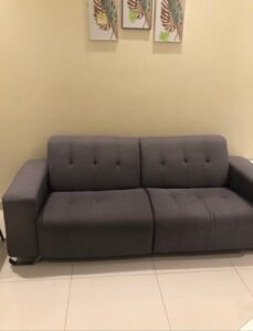 تنظيف المجالس بالبخار أم بالشامبو؟